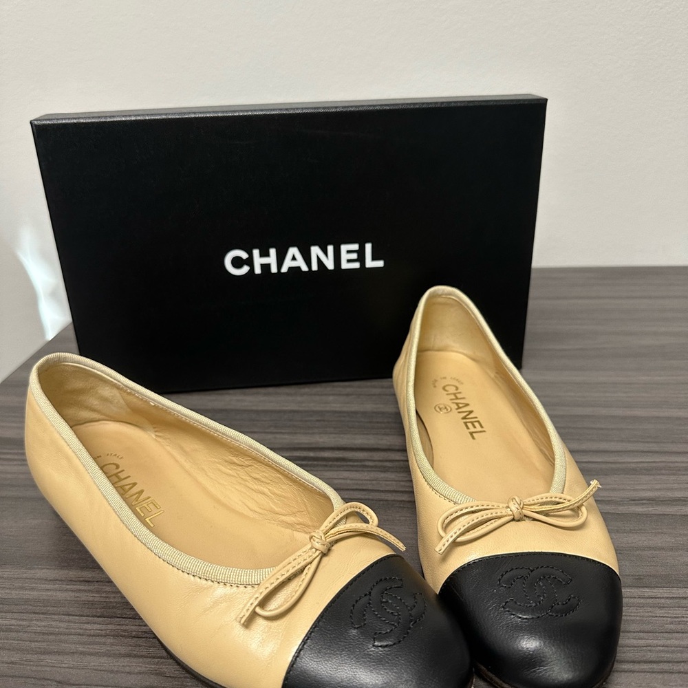 Chanel ballet flats
